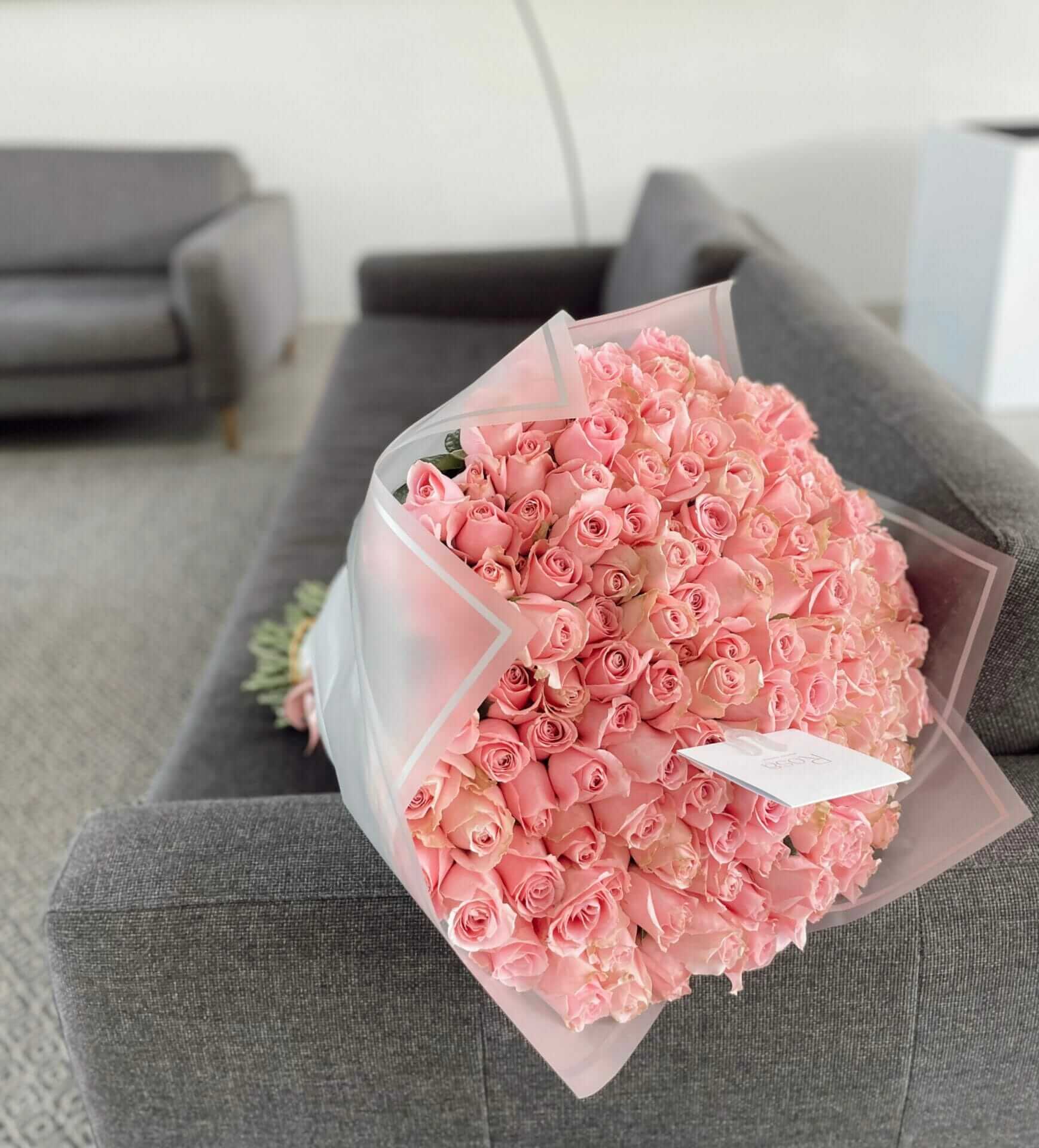Long stemmed pink avalanche bouquet