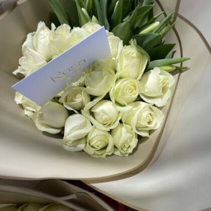White Tulip rose Bouquet
