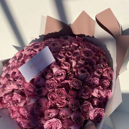 Luxe Purple rose bouquet - one business day lead time required