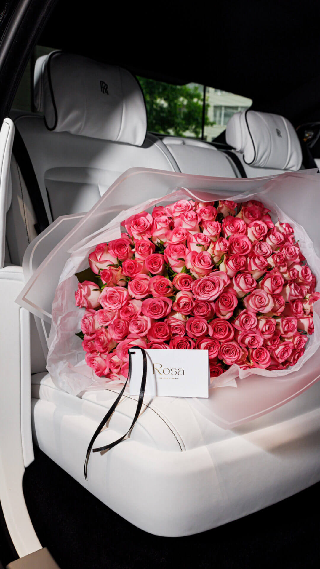 Vibrant pink bouquet (80 stems-1 business day lead time)