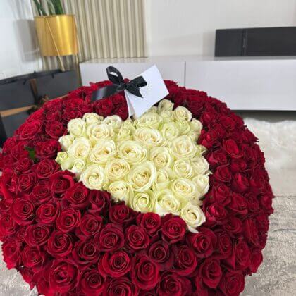 200 stems boxed - heart shape in centre.